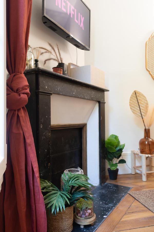 Cosy Et Comfort Studio Equipe A Clichy 5 Min Metro ภายนอก รูปภาพ