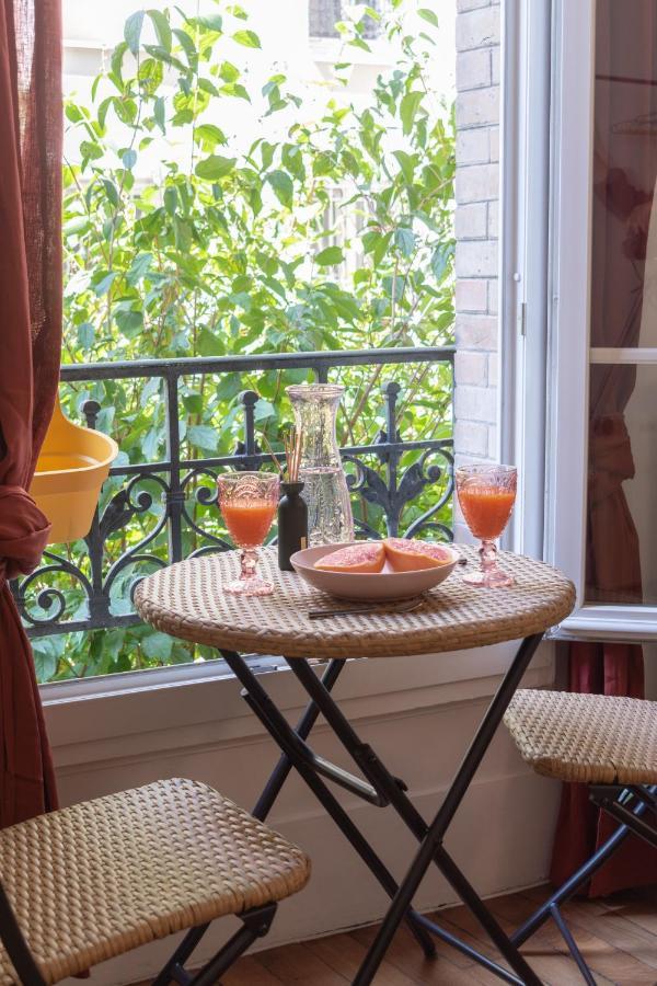 Cosy Et Comfort Studio Equipe A Clichy 5 Min Metro ภายนอก รูปภาพ